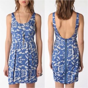 URBAN OUTFITTERS Silence + Noise Blue Open Back Ikat Festival Dress Size 2